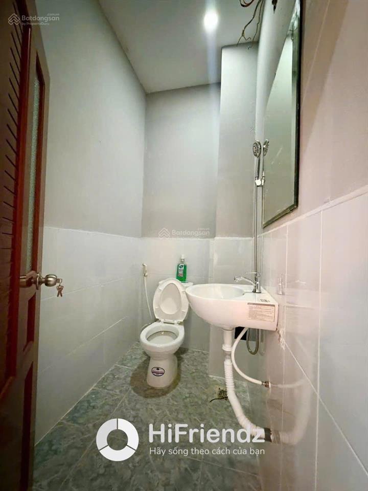 Bán nhà mặt tiền đường 320 bông sao . p 5 . q 8 .   0906 398 *** phú