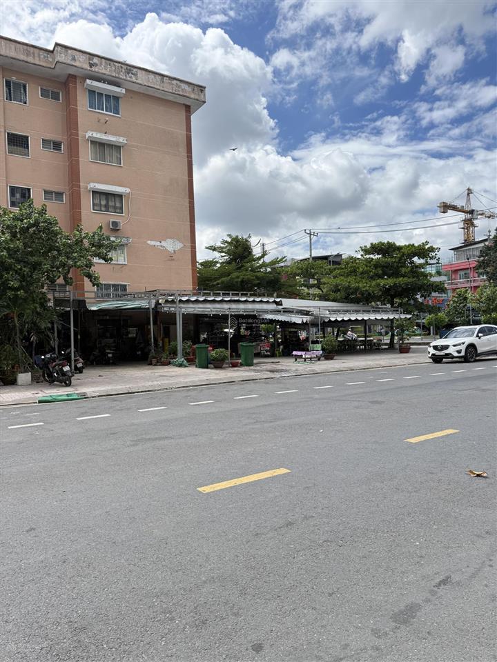 Bán chung cư bình đăng gốc 2 mặt tiền 65m2, 2 phòng ngủ, p6, q8
