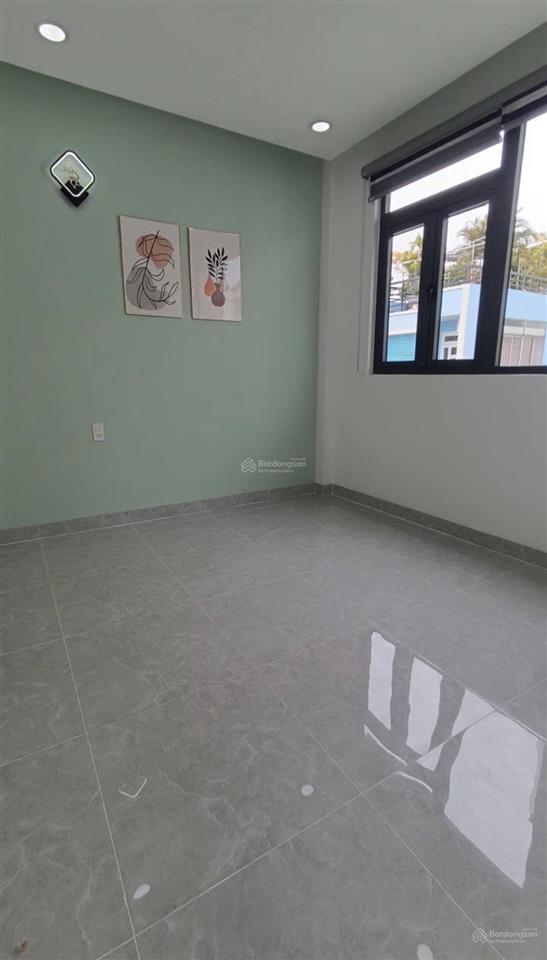 Bán nhà đẹp lung linh 4 tầng. phạm hùng. p chánh hưng. tặng full nội thất