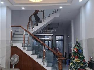 Bán nhà mặt tiền gần đường 10 kdc bình hưng, tphcm