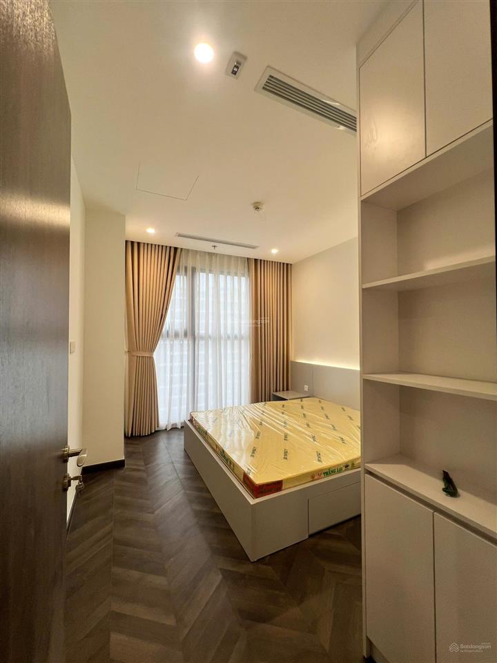 Chính chủ cần bán gấp căn hộ phạm văn đồng, chỉ 3,3 tỷ sẵn sổ, giá tốt nhất thời điểm hiện tại