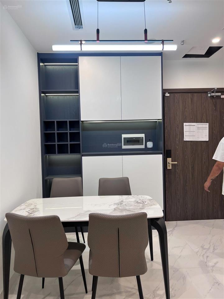 Chính chủ cần bán gấp căn hộ phạm văn đồng, chỉ 3,3 tỷ sẵn sổ, giá tốt nhất thời điểm hiện tại