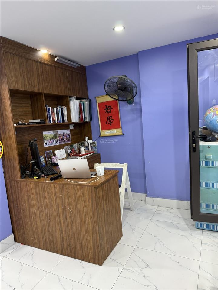 Cho thuê căn hộ tập thể 70m2 phố tạ quang bửu, hà nội