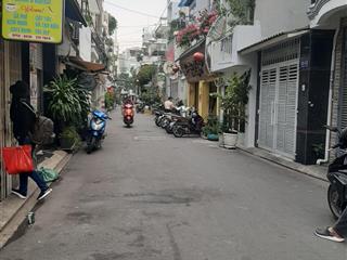 Ngay âu cơ  đại học văn hiến. ngang 4.5 nở hậu 4.7 dài 12m (60m2) xây 3 tầng, chỉ 6,9 tỷ