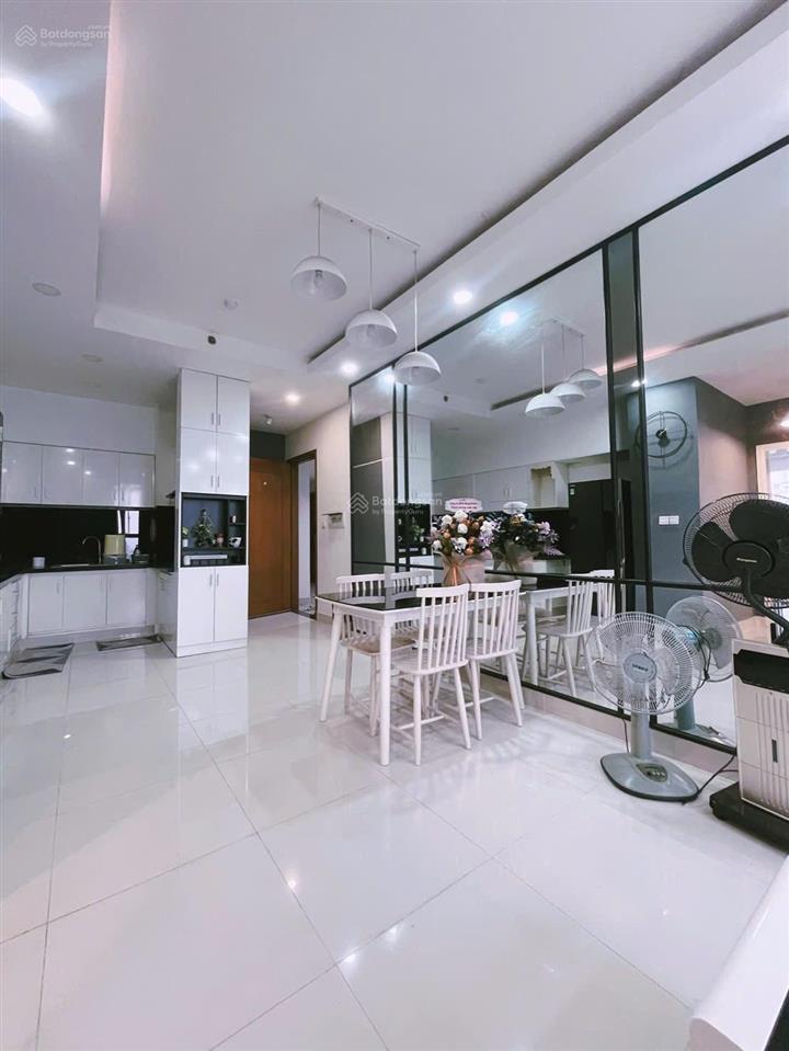 Cho thuê căn 2pn 2wc  chung cư the park residence giá thuê 10,5 triệu ở liền  0376 222 *** gọi em