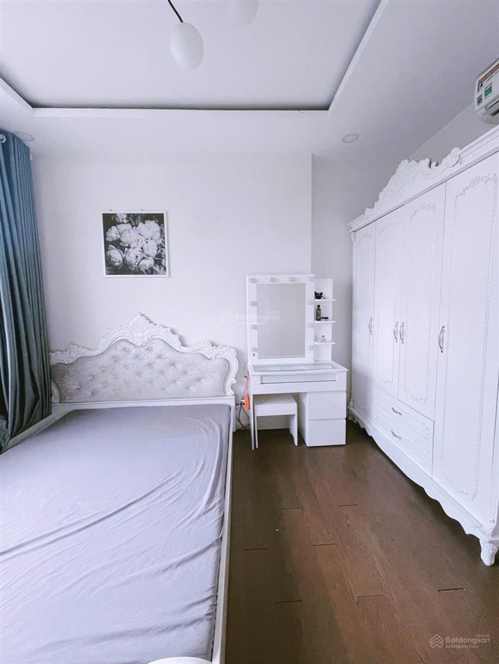 Cho thuê căn 2pn 2wc  chung cư the park residence giá thuê 10,5 triệu ở liền  0376 222 *** gọi em