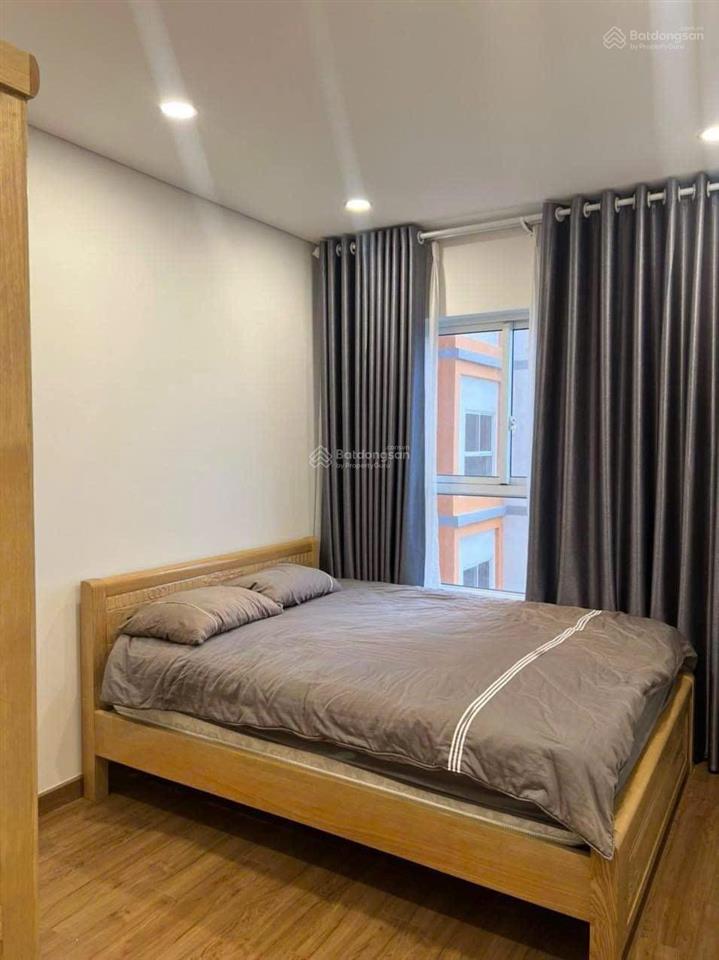 Cần bán gấp căn 2pn 2wc dragon hill 2 nhà bè giá 4ty6 còn giảm  view pmh  0376 222 *** gọi em