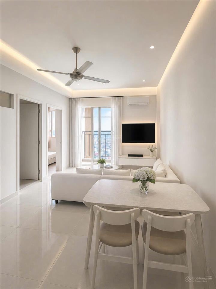 Chủ cần bán nhanh căn 2pn 1wc the park residence giá 2ty890 view đẹp  0376 222 *** gọi em