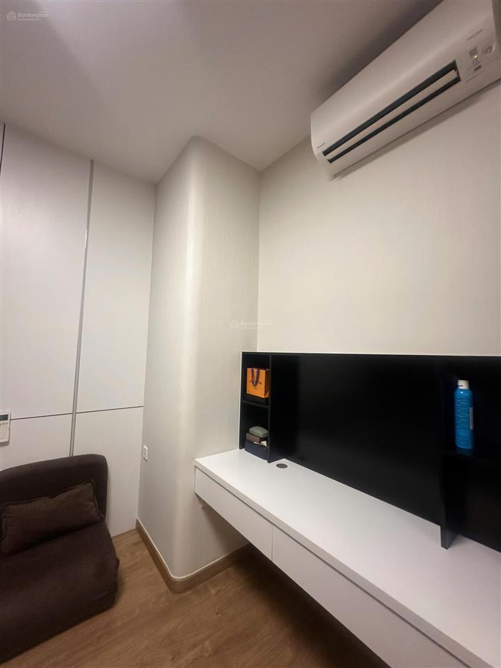 Chủ gửi em bán căn 1pn 1wc tại the park residence giá 2ty370 giá tốt  0376 222 *** gọi em
