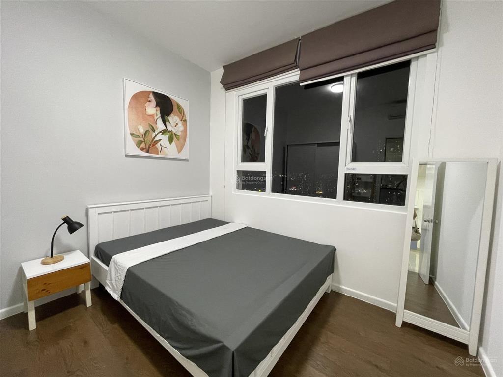 Chính chủ gửi bán the park residence 1pn 1wc giá 2ty7 còn giảm mạnh  0376 222 *** gọi em