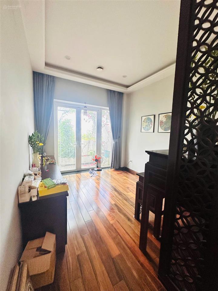 Cho thuê nhà phố merita khang điền, mặt tiền liên phường, 6pn 3wc, tiện ở và làm văn phòng, 30tr/th