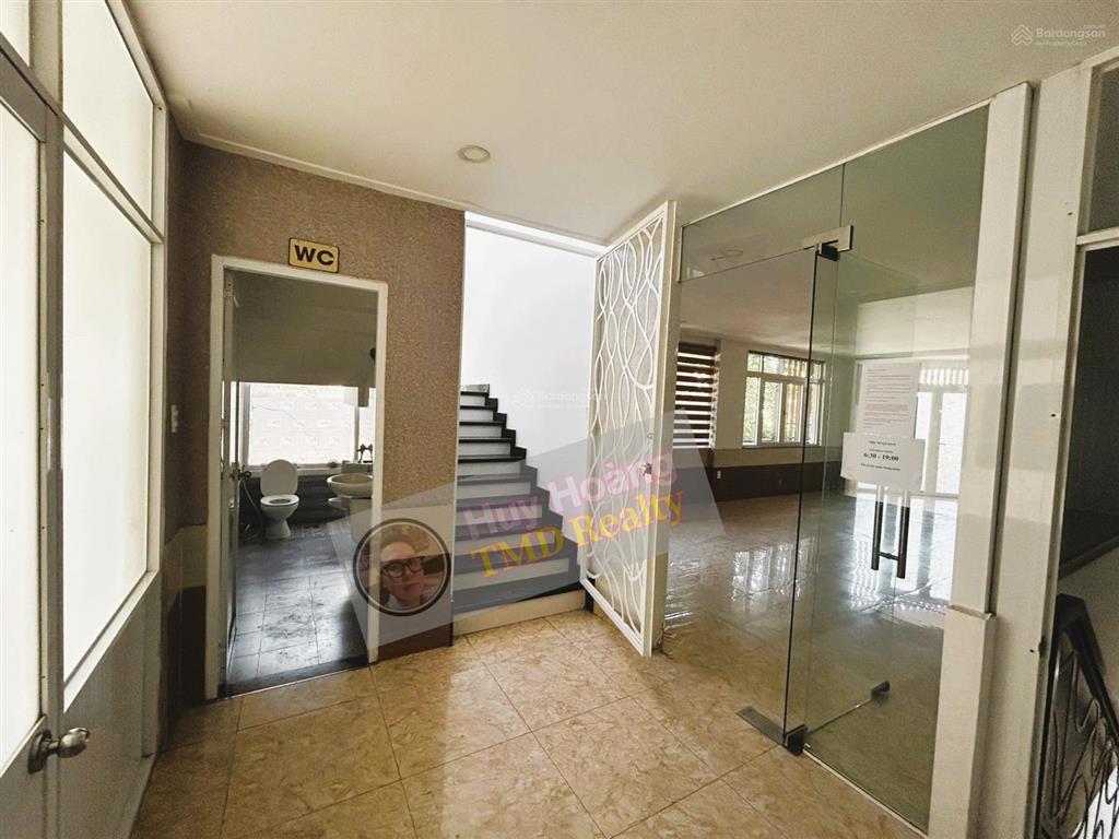 Cho thuê nhanh tòa nhà góc 2 mặt tiền 9x23m  liên phường giáp lakeview  45tr/tháng (bao thuế)