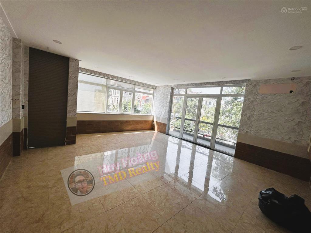 Cho thuê nhanh tòa nhà góc 2 mặt tiền 9x23m  liên phường giáp lakeview  45tr/tháng (bao thuế)