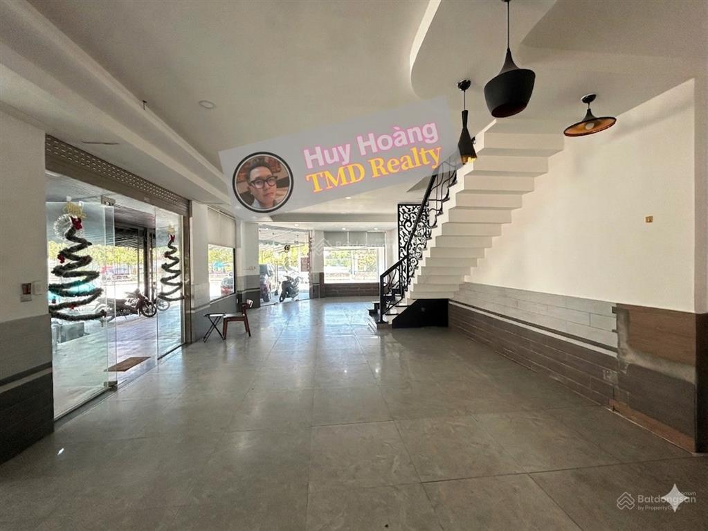 Cho thuê nhanh tòa nhà góc 2 mặt tiền 9x23m  liên phường giáp lakeview  45tr/tháng (bao thuế)