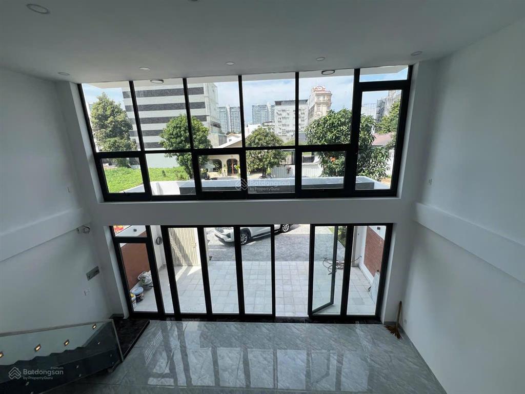 Cho thuê nhanh mặt tiền kinh doanh  đường nguyễn thanh sơn  8x20  1 trệt 1 lửng 2 lầu  chỉ 85tr