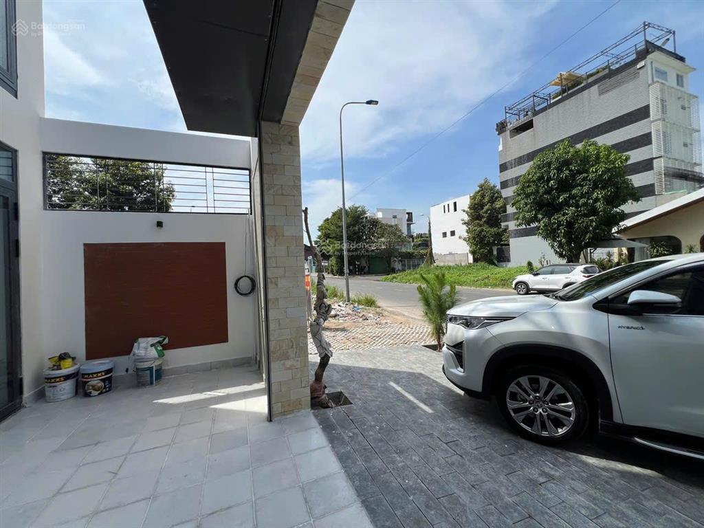 Cho thuê nhanh mặt tiền kinh doanh  đường nguyễn thanh sơn  8x20  1 trệt 1 lửng 2 lầu  chỉ 85tr