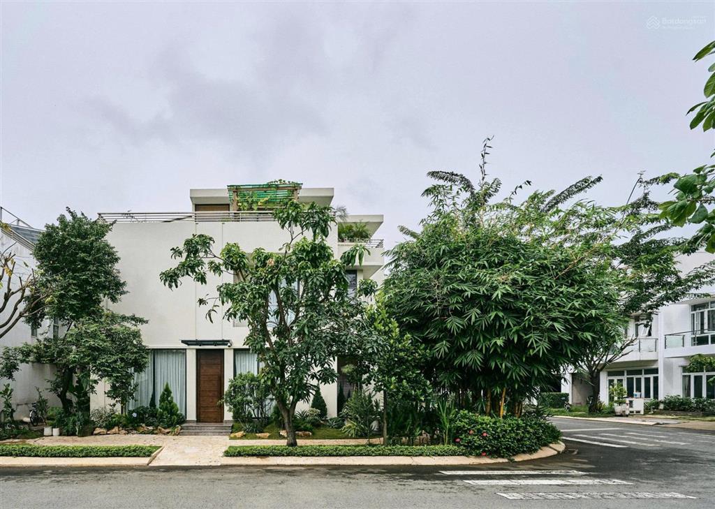 Khu compound villa park  căn biệt thự góc siêu vip  nội thất sang xịn mịn  11,41x17m  chỉ 42 tỷ