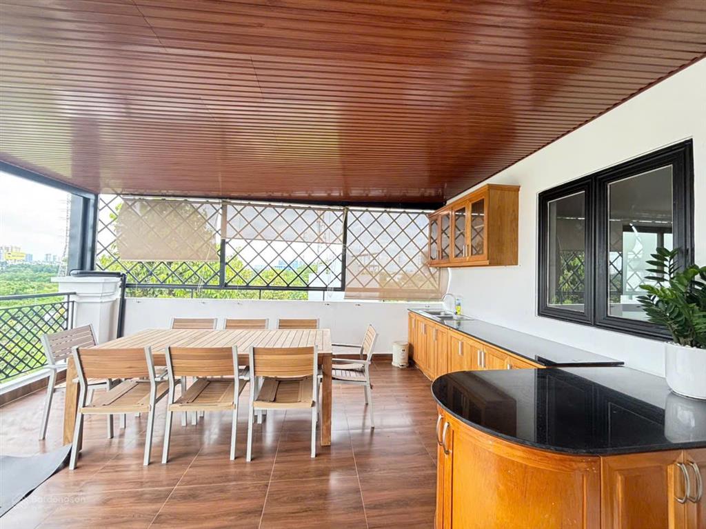 Q9 cho thuê gấp biệt thự kdc nam phan, cạnh global city, 9x18m, 1 hầm 4 lầu, full nội thất, 85tr