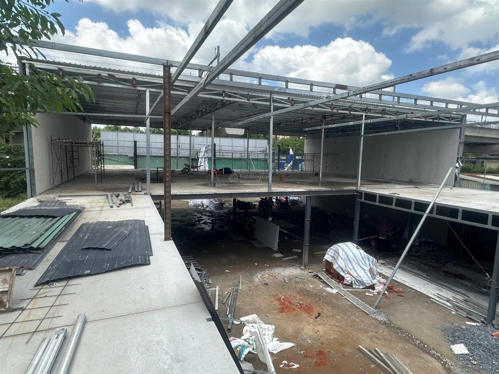 Mặt bằng kinh doanh vip, mặt tiền võ nguyên giáp, thảo điền, 20x50m (~1.000m2), 1 trệt 1 lầu