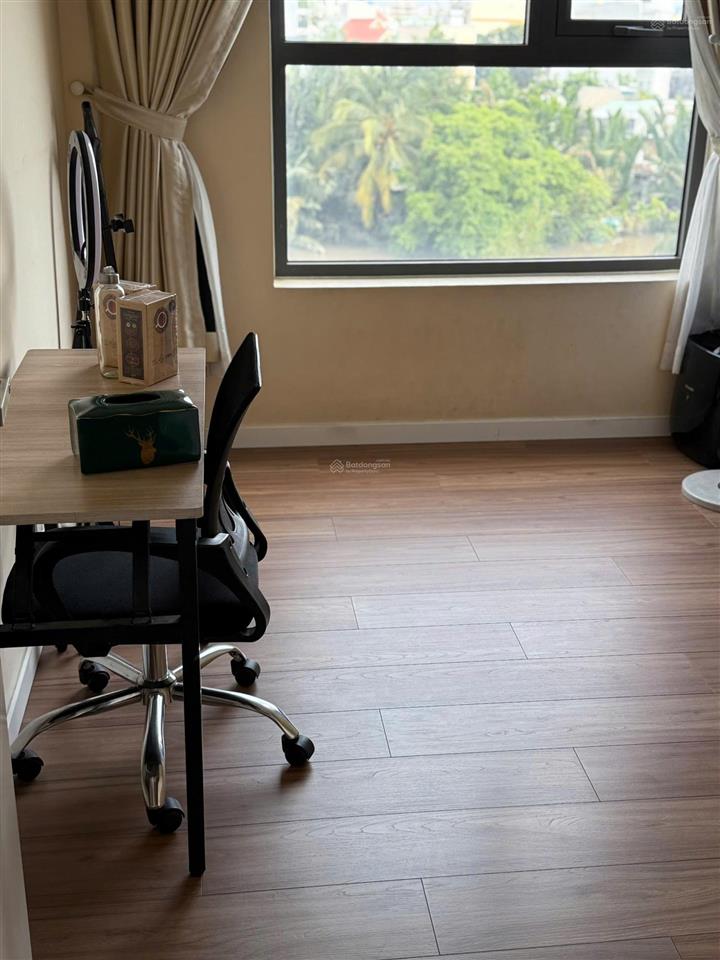 Căn góc view sông  căn hộ d’lusso  2pn 2wc  full nội thất  giá chỉ 6,5 tỷ