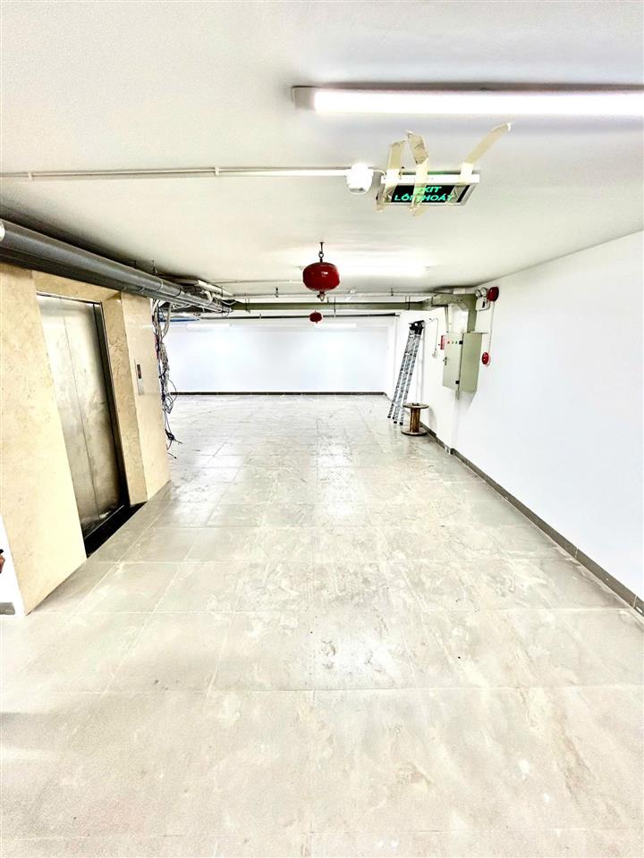 Cho thuê nhanh tòa nhà mặt tiền trương văn bang  7x21,5m  cải tạo full diện tích  sẵn pccc