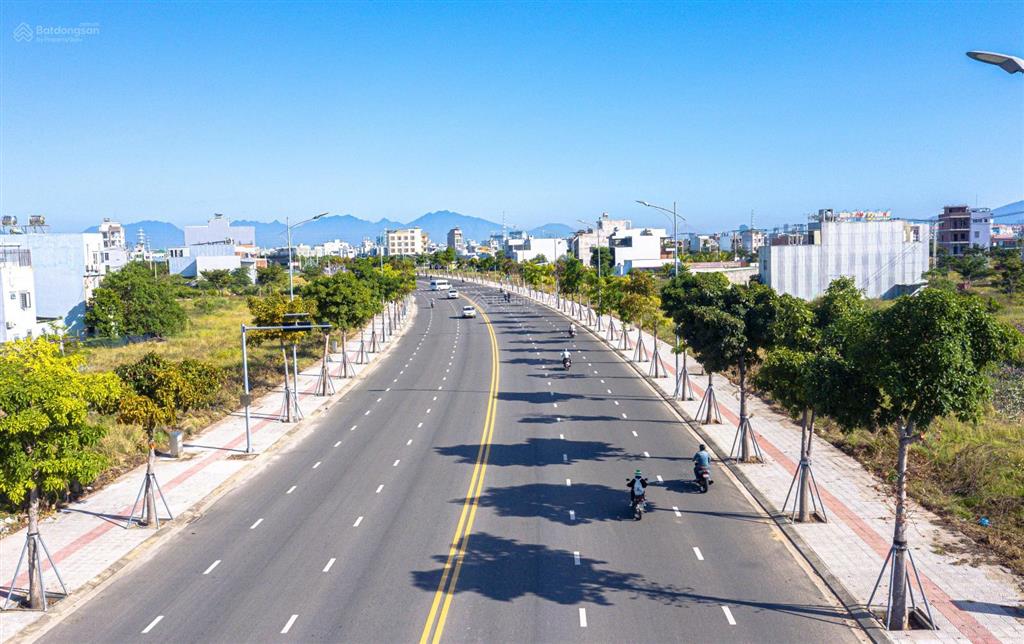 Bán lô đất võ chí công 2 mặt tiền trước sau, vị trí đẹp, phường ngũ hành sơn