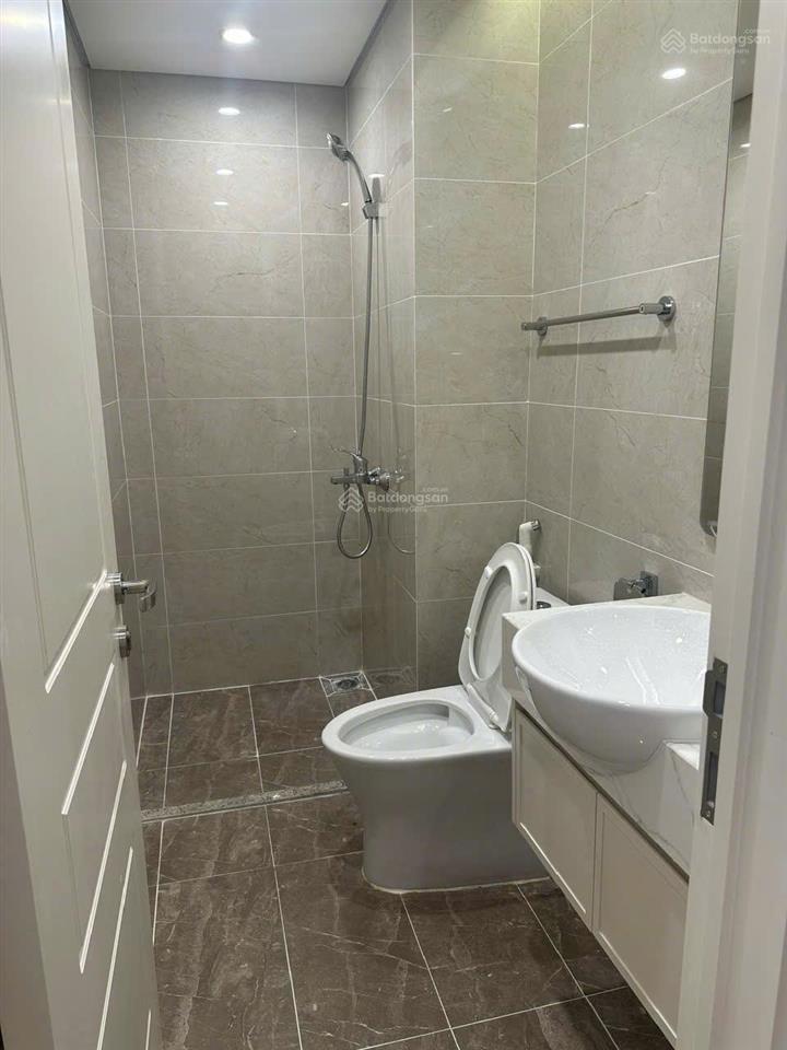 Mình chính chủ cần cho thuê căn biệt thự ocp 3 full đồ, có 3pn có thể vào ở được ngay