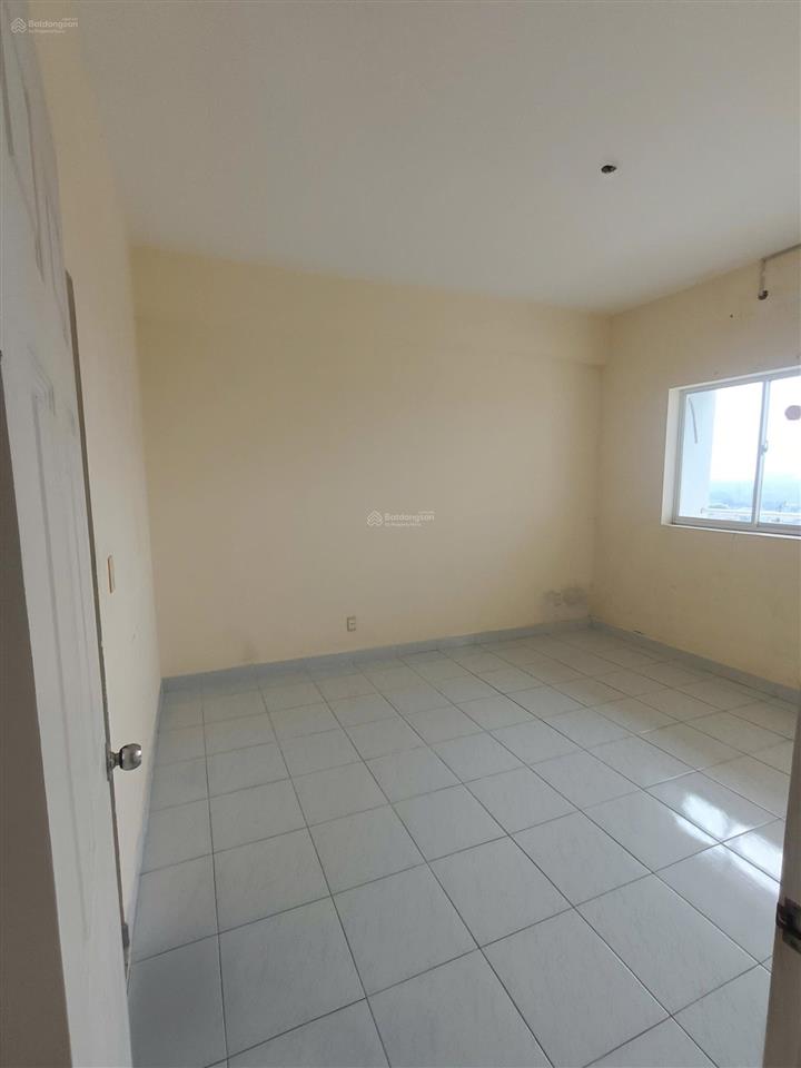 Bán chung cư lê thành b có sổ hồng riêng