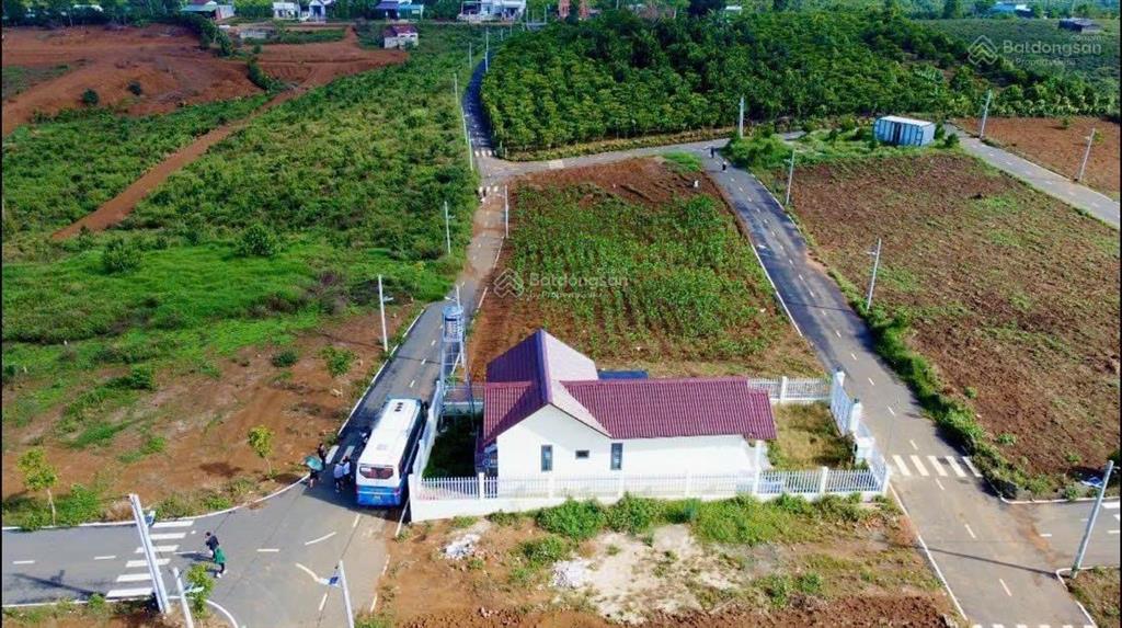 Đất thổ cư chính chủ  sổ hồng cầm tay  công chứng ngay