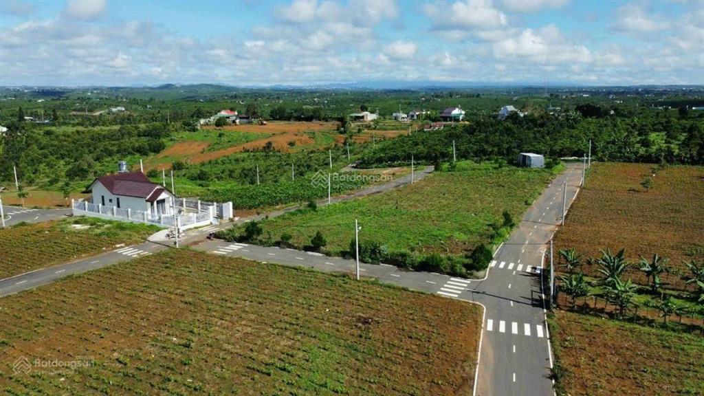 Đất thổ cư chính chủ  sổ hồng cầm tay  công chứng ngay