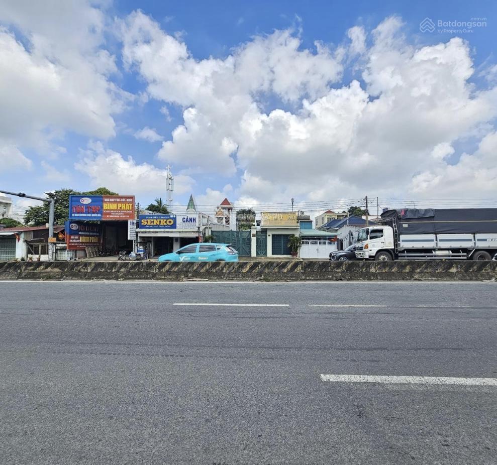 Bán 2.000m2 đất mặt tiền ql1k  vị trí đắc địa gần làng đại học  chợ đông hòa