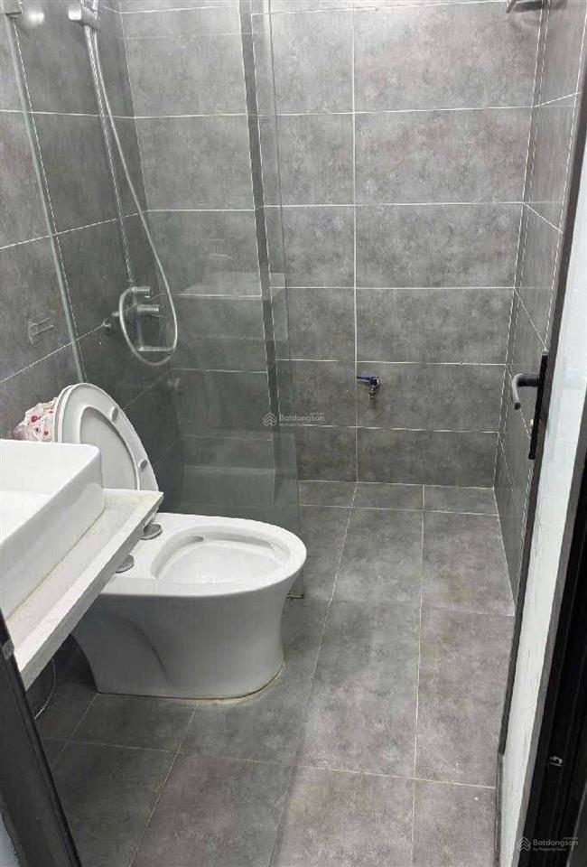 Bán gấp nhà mới keng thịnh liệtbán gấp nhà mới keng thịnh liệt hoàng mai diện tích 37m xây 5 tầng