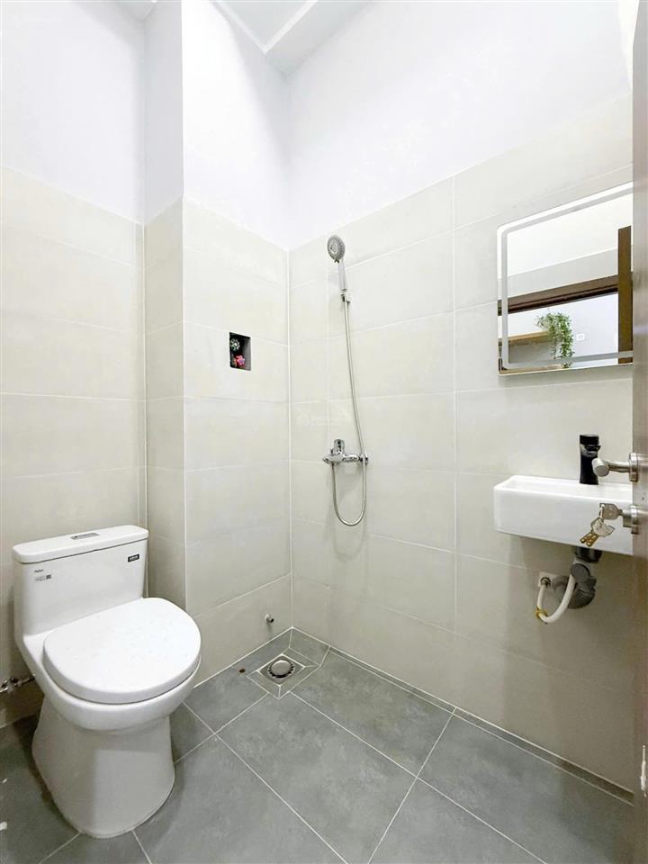 Căn hộ cao cấp xịn xò trung tâm quận 10  thang máy  bảo vệ