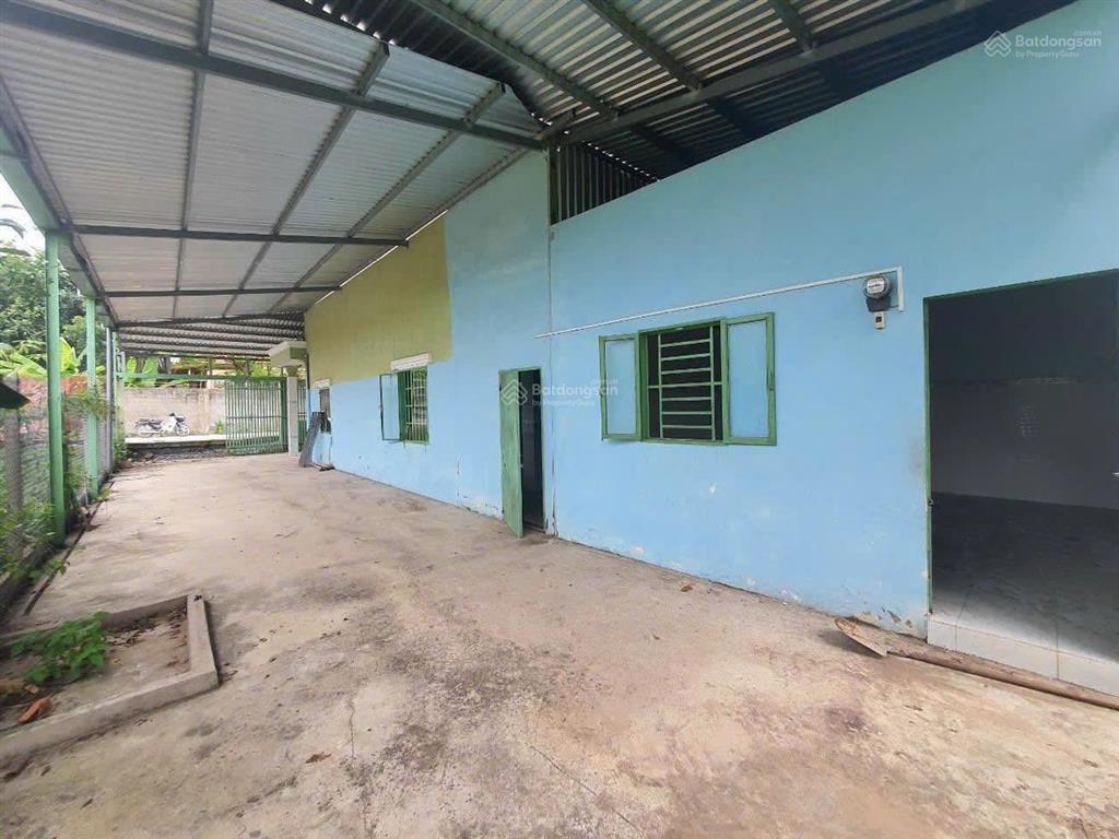 Nhà 2 mặt tiền đường vườn thơm, xã bình lợi, huyện b chánh. dt 9.5m (hậu 10.1)x 45m, 424m2