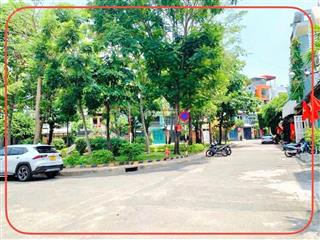 Chủ giảm 500tr bán gấp nhà mới đẹp hẻm xe tải ngay tân sơn nhì dt 4x18 có 4 tấm đẹp giá 9,7 tỷ