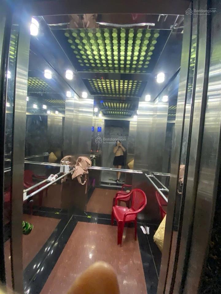 Nhà thang máy 5 tầng ngay eon mall tân phú 104m² giá 8,9 tỷ