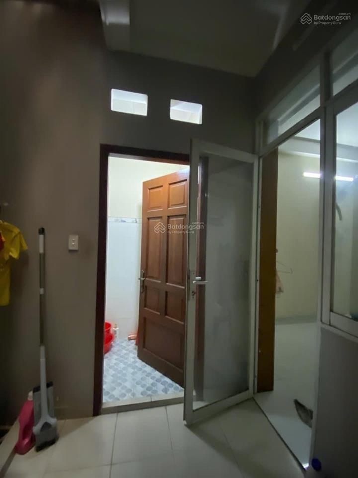 Nhà thang máy 5 tầng ngay eon mall tân phú 104m² giá 8,9 tỷ