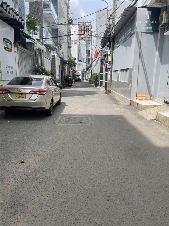 Nhà thang máy 5 tầng ngay eon mall tân phú 104m² giá 8,9 tỷ