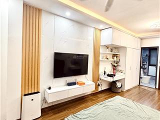Bán nhà ngõ 460 khương đình, cách phố 20m, full nội thất, 6 tầng, diện tích 45m2, giá 11,5 tỷ.