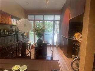 Bán nhà riêng tại phố chùa bộc, ô tô đỗ , kinh doanh, 12,2 tỷ, 50m2, 4pn, 4wc, chính chủ, hot!