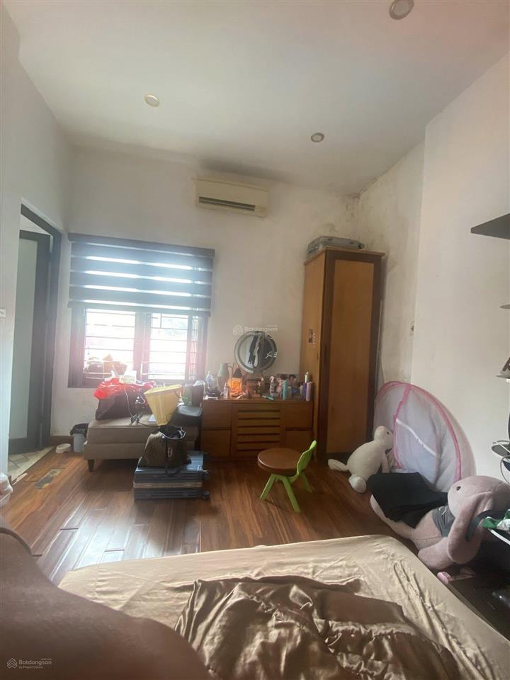 Bán nhà riêng tại phố chùa bộc, ô tô đỗ , kinh doanh, 12,2 tỷ, 50m2, 4pn, 4wc, chính chủ, hot!
