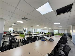 Cho thuê văn phòng 220m2 giá rẻ tại chelsea residences, trần kim xuyến, cầu giấy chỉ 50 triệu/tháng