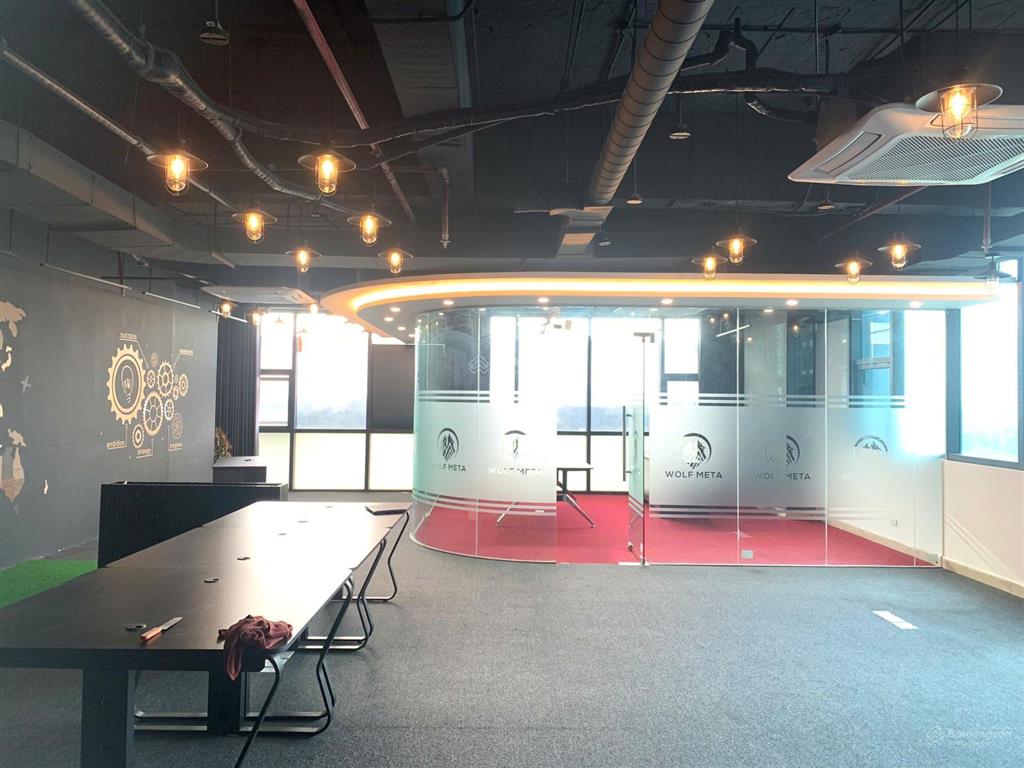 Chính chủ cho thuê vp lô góc 186m2 đủ nội thất tại n02t2 ngoại giao đoàn giá chỉ 45 triệu/tháng