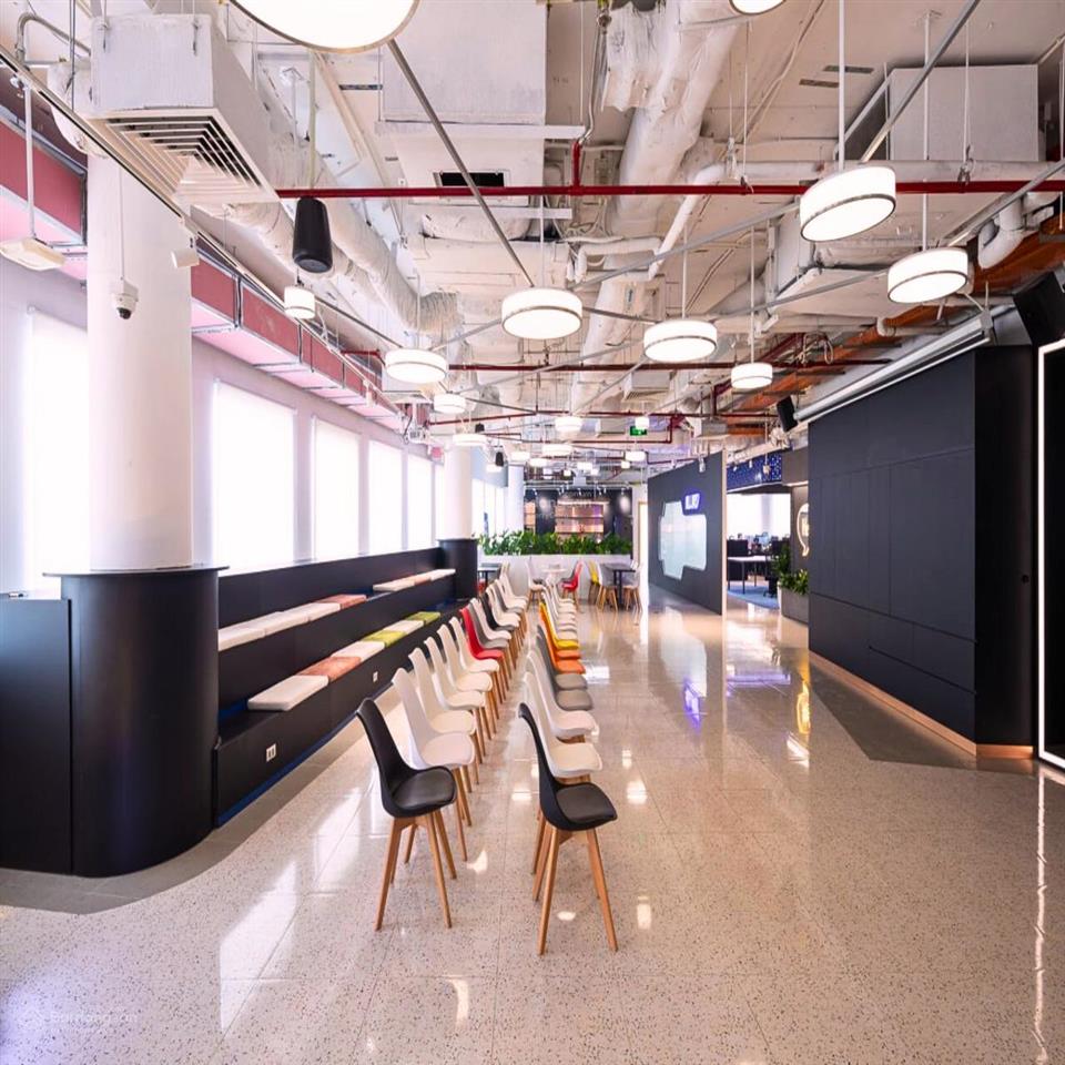 Bql cho thuê văn phòng hạng a han jardin  ngoại giao đoàn  tây hồ tây linh hoạt 200m2 giá 300k/m2