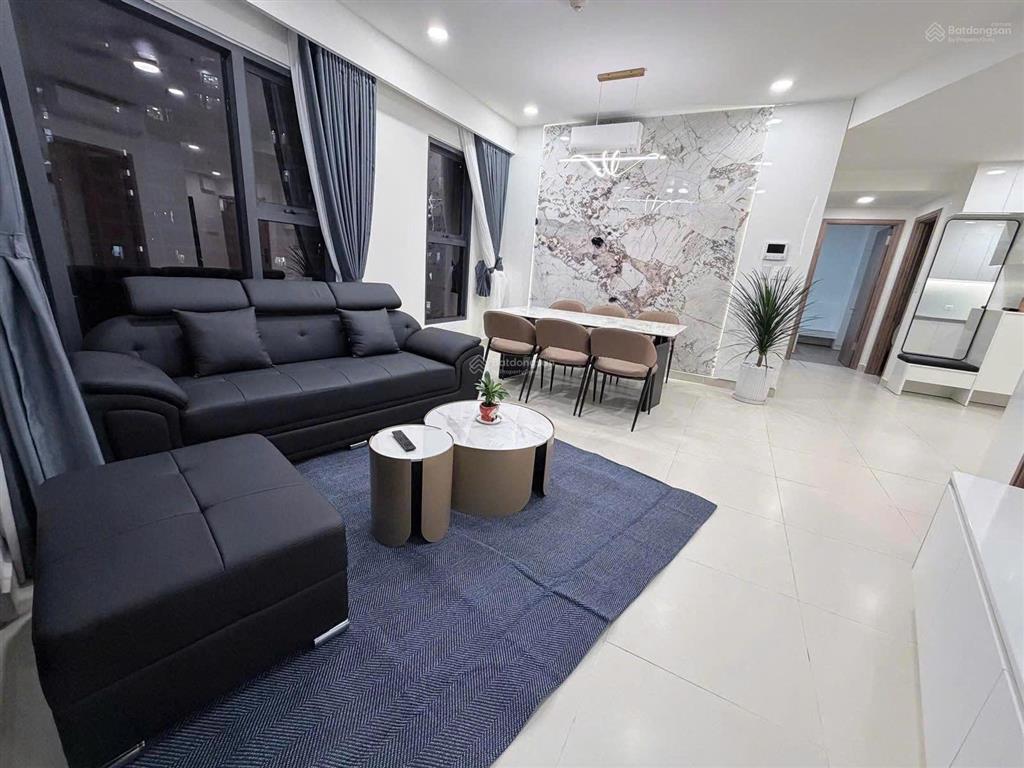 Chính chủ bán căn 3pn2wc tại the glory  căn góc  93m2