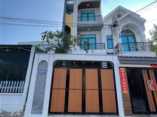 Cho thuê nhà 1 trệt 1 lầu full nội thất đẹp phường chánh hiệp