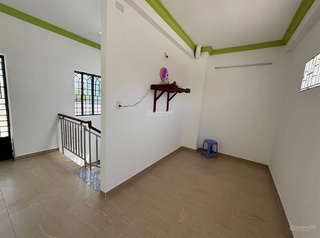 Cho thuê nhà đẹp sạch sẽ khu dân cư hiệp thành 3