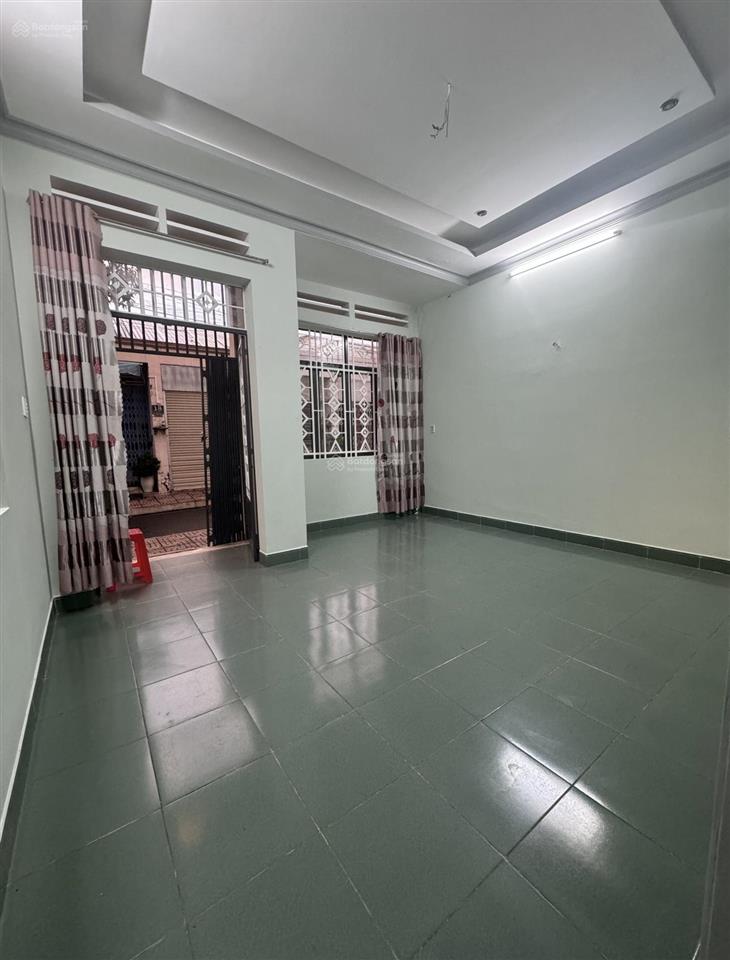 Cho thuê nhà trong khu dân cư hiệp thành i 2 phòng ngủ đẹp sạch sẽ