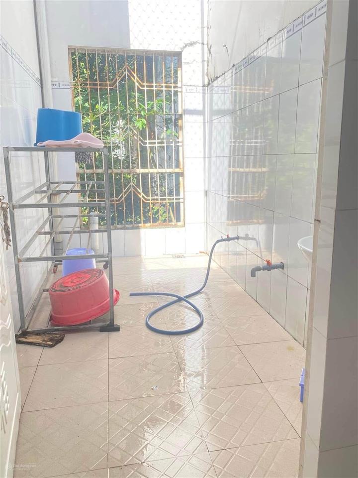 Cho thuê nhà khu hoà phú sân vườn 2pn