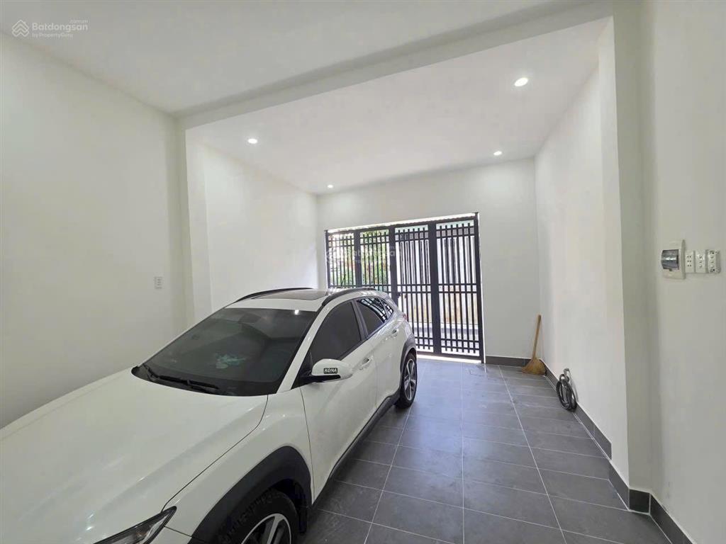 Cho thuê nhà hẻm nguyễn đức thuận đẹp sạch sẽ sịn sò mới hiệp thành tdm bd